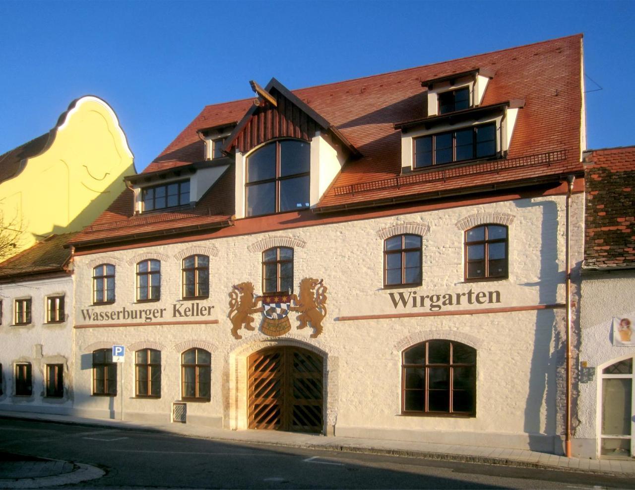 Wirgarten Antik Hotel Dingolfing Eksteriør billede
